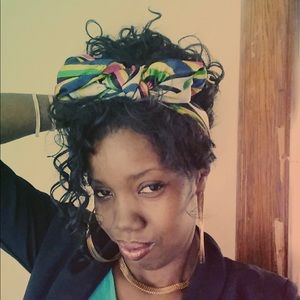 Meet your Posher, La'quette